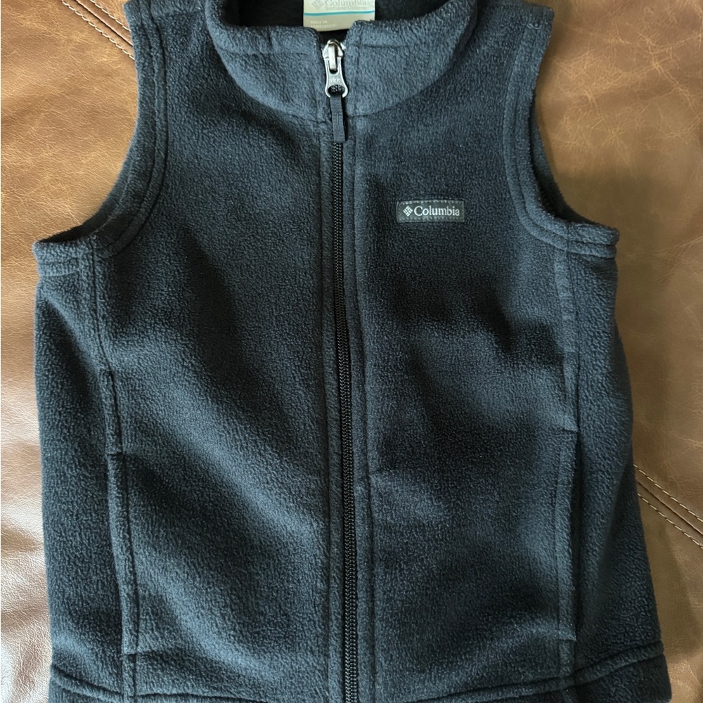 Columbia Charcoal Fleece Outerwear